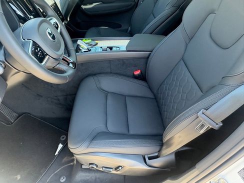 New 2026 Volvo XC60 B5 Plus w/ Protection Package Premier image 17