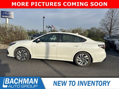 Used 2025 Subaru Legacy Limited w/ Popular Package #2 image 9