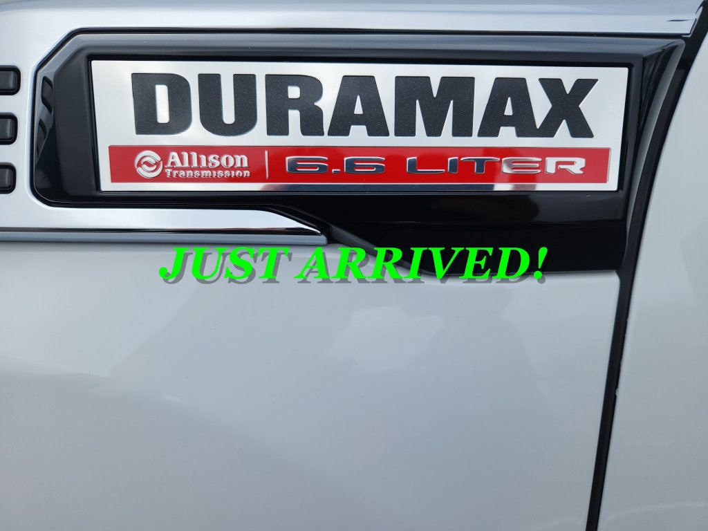 Used 2025 GMC Sierra 2500 Pro w/ 1SA Pro Safety Plus Package AWD/4WD image 4