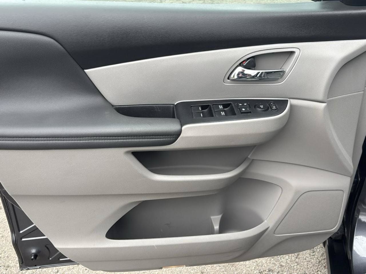 Used 2016 Honda Odyssey EX-L image 26