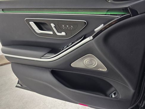 Certified 2023 Mercedes-Benz S 500 4MATIC image 25