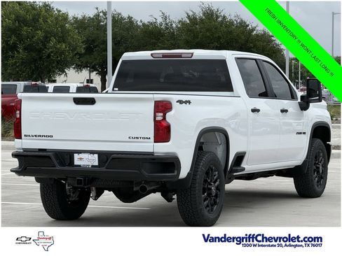 New 2026 Chevrolet Silverado 2500 Custom w/ Custom Value Package AWD/4WD image 4