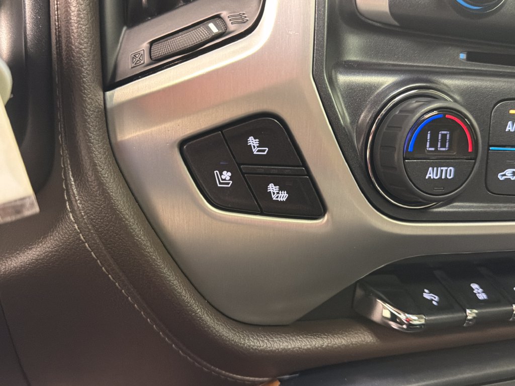 Used 2018 GMC Sierra 1500 SLT AWD/4WD image 41