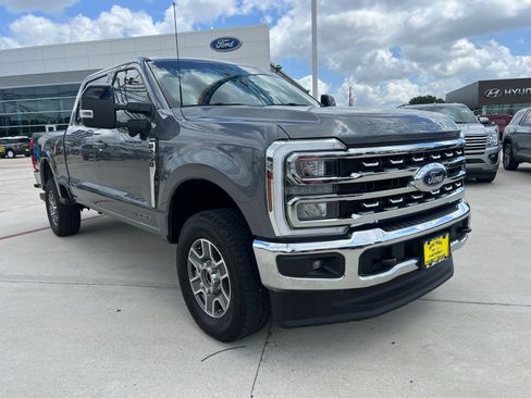 Used 2024 Ford F250 Lariat AWD/4WD image 1