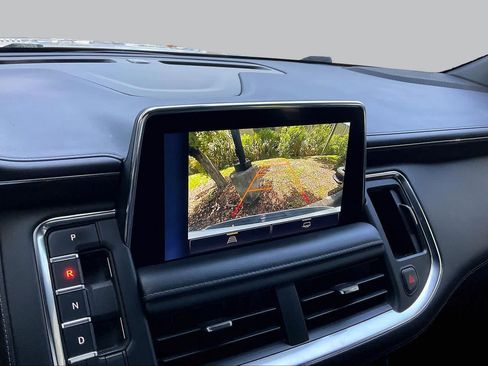 Used 2022 Chevrolet Tahoe Z71 AWD/4WD image 21