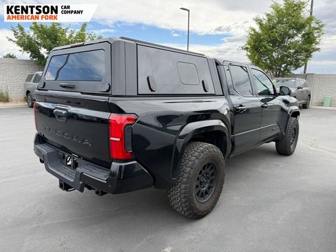 Used 2024 Toyota Tacoma SR5 AWD/4WD image 4