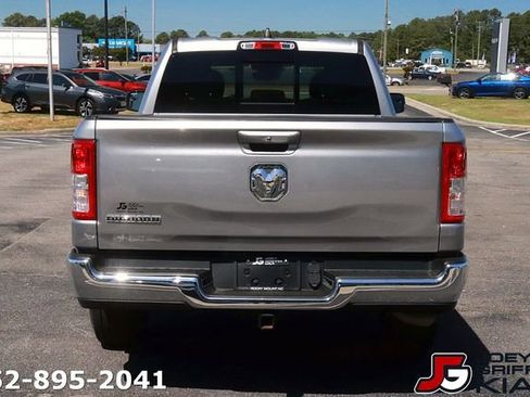Used 2022 RAM 1500 Big Horn RWD image 6