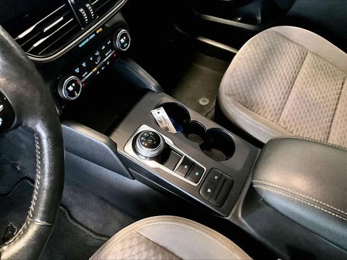 Used 2021 Ford Escape SE w/ Convenience Package image 20