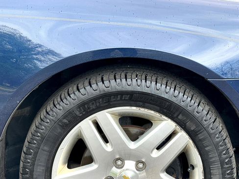 Used 2011 Chevrolet Impala LT image 9