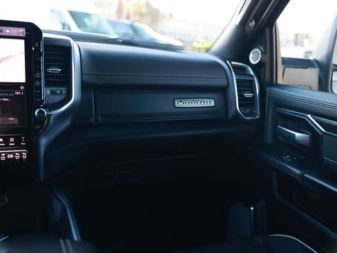 New 2026 RAM 3500 Laramie AWD/4WD image 26