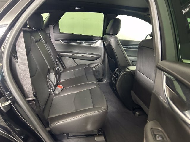 Certified 2023 Cadillac XT5 Premium Luxury FWD image 27