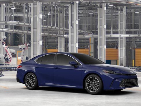 New 2026 Toyota Camry XLE AWD/4WD image 14