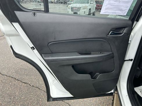 Used 2015 Chevrolet Equinox LT image 13