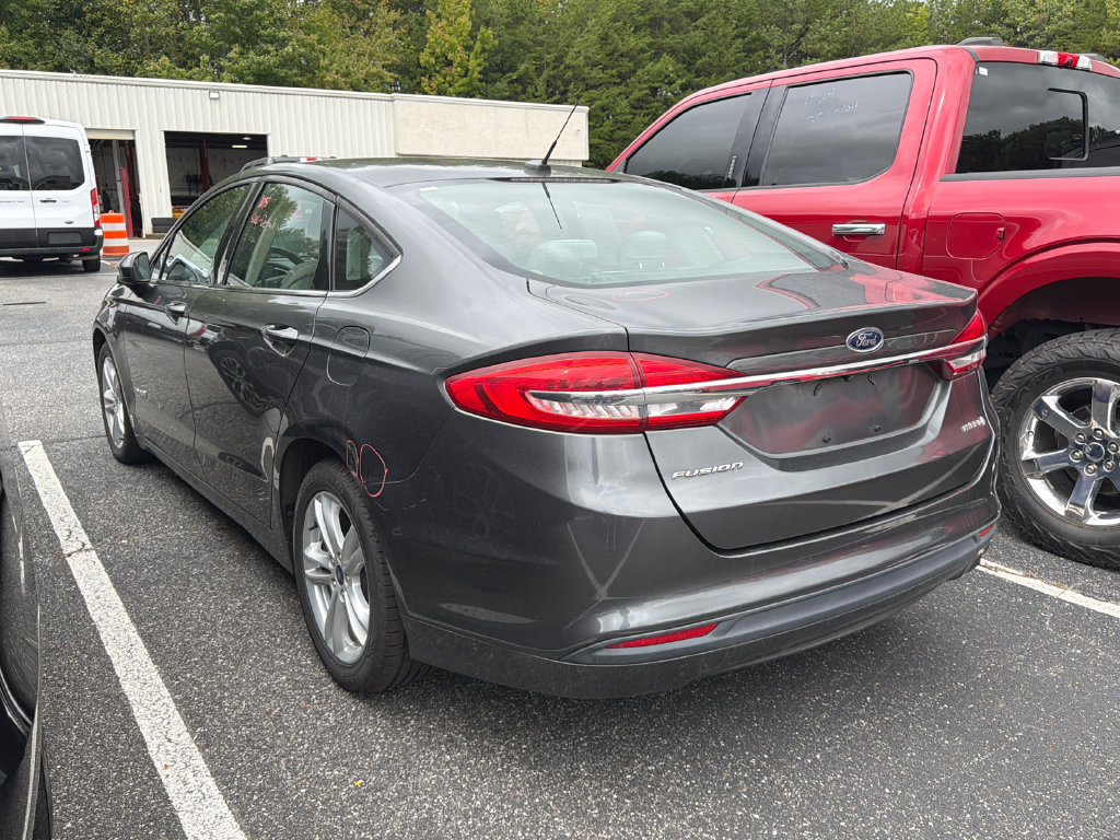 Used 2018 Ford Fusion S FWD image 4