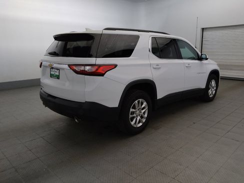 Used 2020 Chevrolet Traverse LT w/ Driver Confidence II Package AWD/4WD image 10