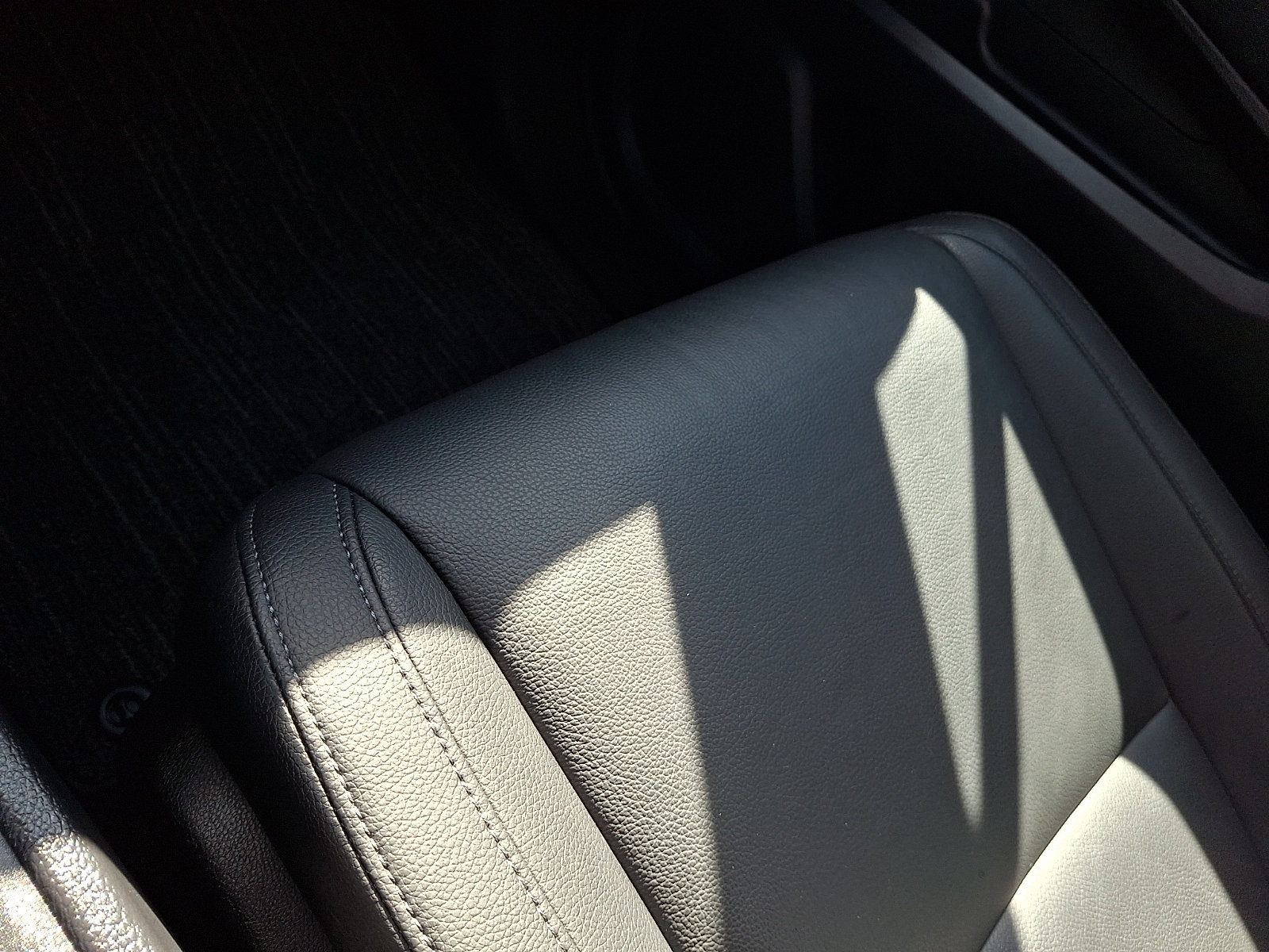 Certified 2025 Honda Odyssey EX-L image 26