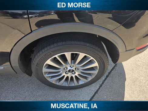 Used 2017 Lincoln MKC Reserve w/ Lincoln MKC Climate Package FWD image 6