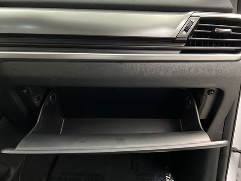 Used 2025 Kia Telluride S image 30