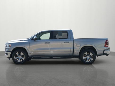Used 2020 RAM 1500 Laramie AWD/4WD image 4