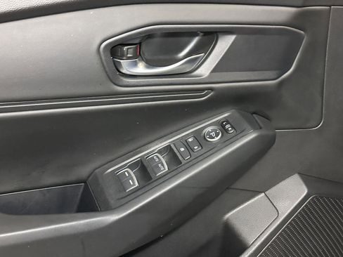 Used 2024 Honda Accord EX image 21