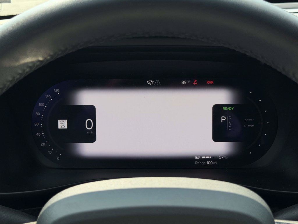 Used 2022 Volvo XC40 P8 Recharge Ultimate AWD/4WD image 10