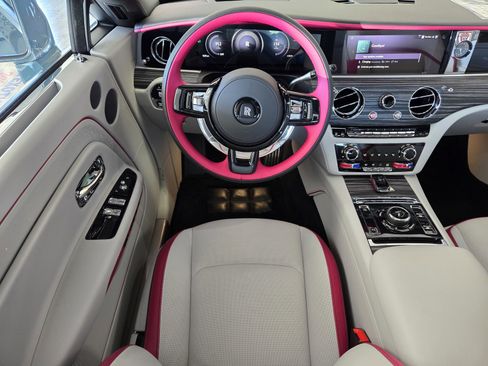 Used 2024 Rolls-Royce Spectre w/ Spectre Launch Package image 8