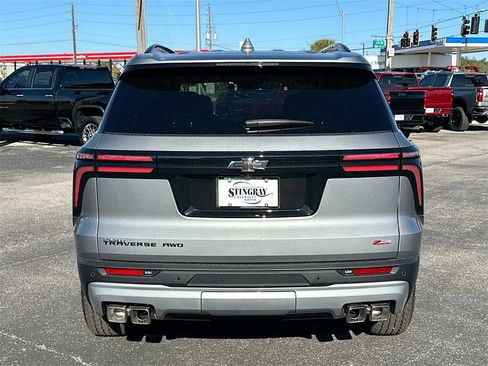 New 2026 Chevrolet Traverse Z71 w/ Driver Confidence Package image 5