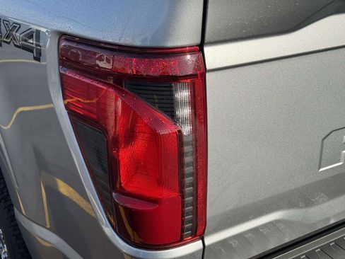 Used 2025 Ford F150 XLT w/ Equipment Group 302A MID image 9