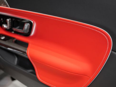 Used 2025 Mercedes-Benz AMG GT 63 image 27