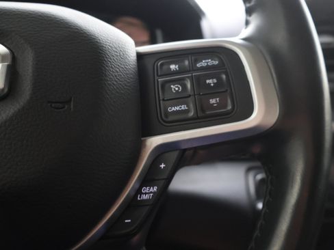 Used 2020 RAM 2500 Big Horn w/ Level 2 Equipment Group AWD/4WD image 14