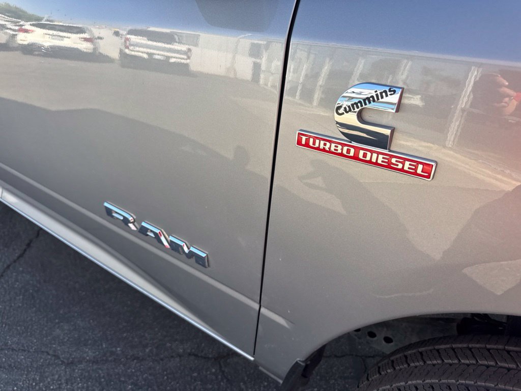 Used 2024 RAM 2500 Big Horn AWD/4WD image 9