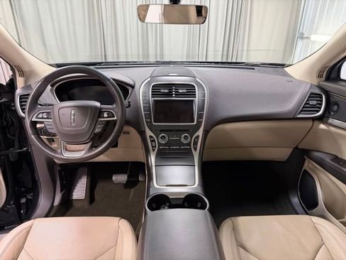 Used 2020 Lincoln Nautilus Reserve w/ Cargo Utility Package AWD/4WD image 13
