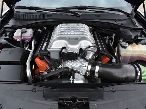 Used 2022 Dodge Charger SRT Hellcat w/ Harman/Kardon Audio Group RWD image 16