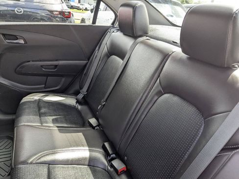Used 2020 Chevrolet Sonic Premier FWD image 14