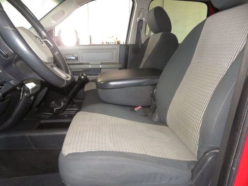 Used 2011 RAM 2500 Big Horn image 22