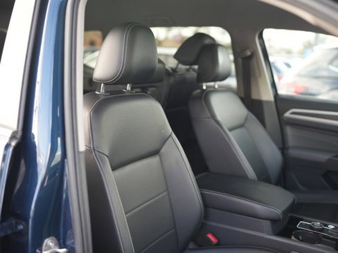 Certified 2022 Volkswagen Atlas SE image 21