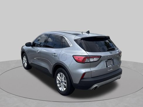 Used 2022 Ford Escape SE FWD image 14