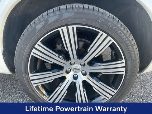 Certified 2024 Volvo XC90 T8 Ultimate AWD/4WD image 23