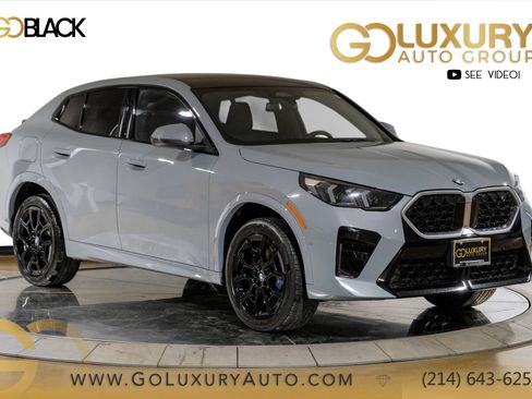 Used 2025 BMW X2 xDrive28i AWD/4WD image 1