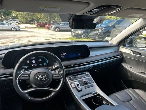 Used 2024 Hyundai Palisade SEL FWD image 15