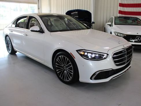 Used 2022 Mercedes-Benz S 580 4MATIC Sedan image 46