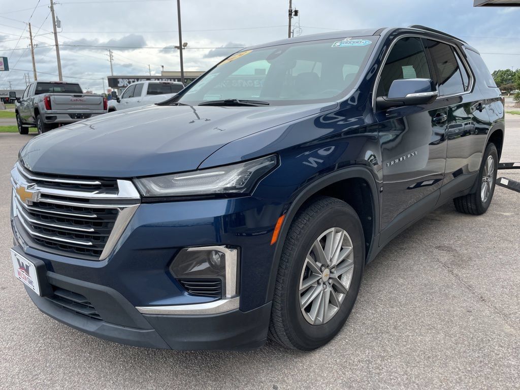 Used 2022 Chevrolet Traverse LT FWD image 7
