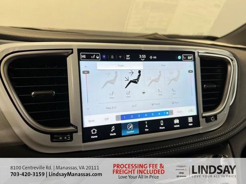 New 2026 Chrysler Pacifica Limited w/ S Appearance Package AWD/4WD image 41