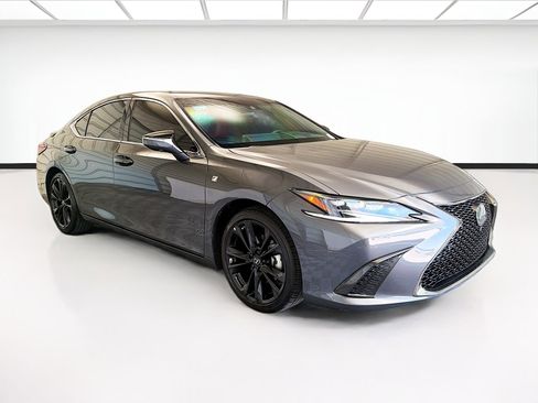 Used 2024 Lexus ES 300h F Sport w/ Accessory Package (Z2) FWD image 3