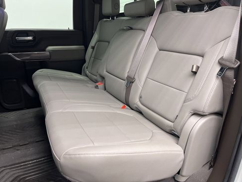 Used 2021 Chevrolet Silverado 2500 LTZ image 7