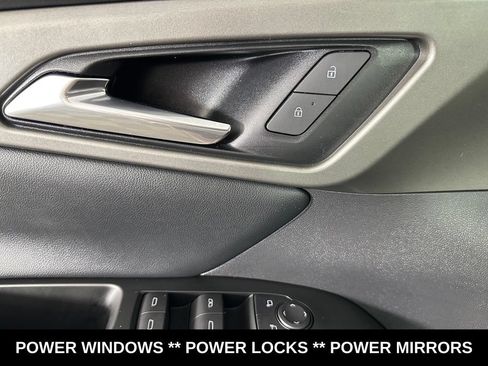 Used 2024 Chevrolet Traverse LT w/ LPO, Floor Liner Package FWD image 25