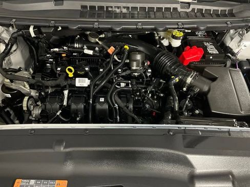 Used 2024 Ford Edge Titanium w/ Equipment Group 301A image 9