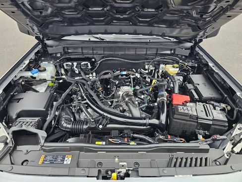 New 2025 Ford Bronco Badlands w/ Sasquatch Package image 14