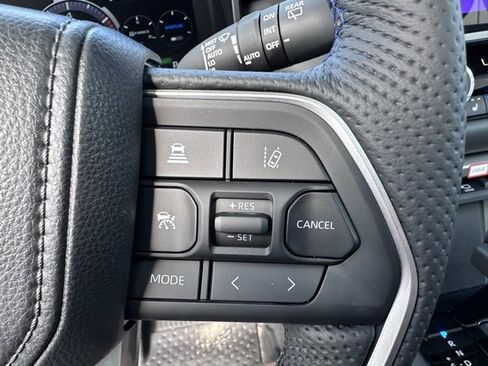 New 2025 Toyota Sequoia Platinum image 30