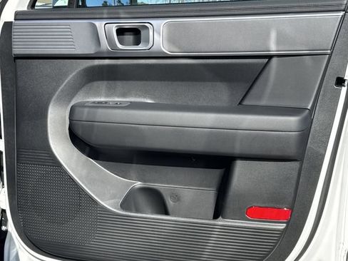 New 2026 Hyundai Santa Fe SE image 14